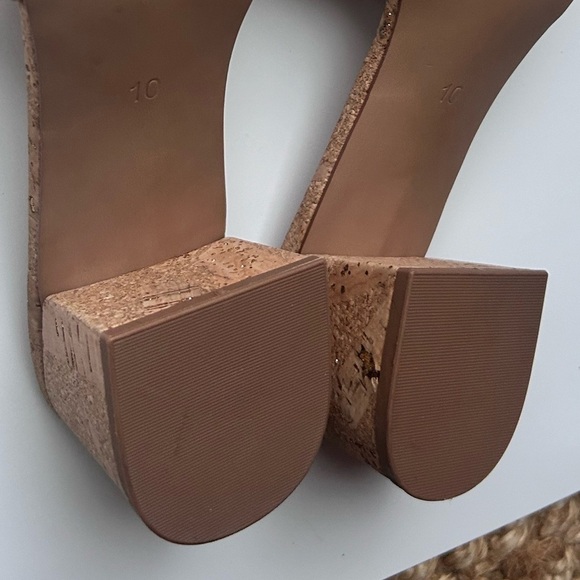 New Steve Madden brown , beige cork shoes sandals size 10 slip on - Picture 6 of 6
